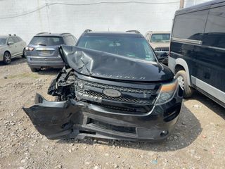 2015 Ford Explorer Sport - Exterior Front Left Corner Image